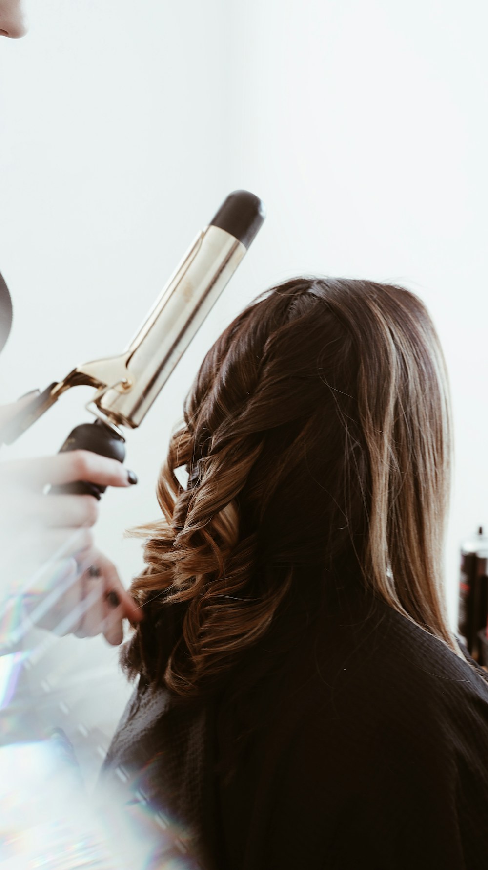 Long, glossy finished hair